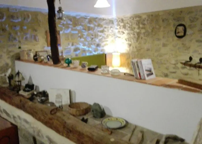 度假居 Giro Di Vite 罗卡伊恩佩里亚莱